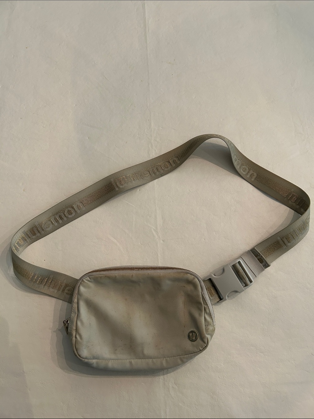 lululemon belt bag